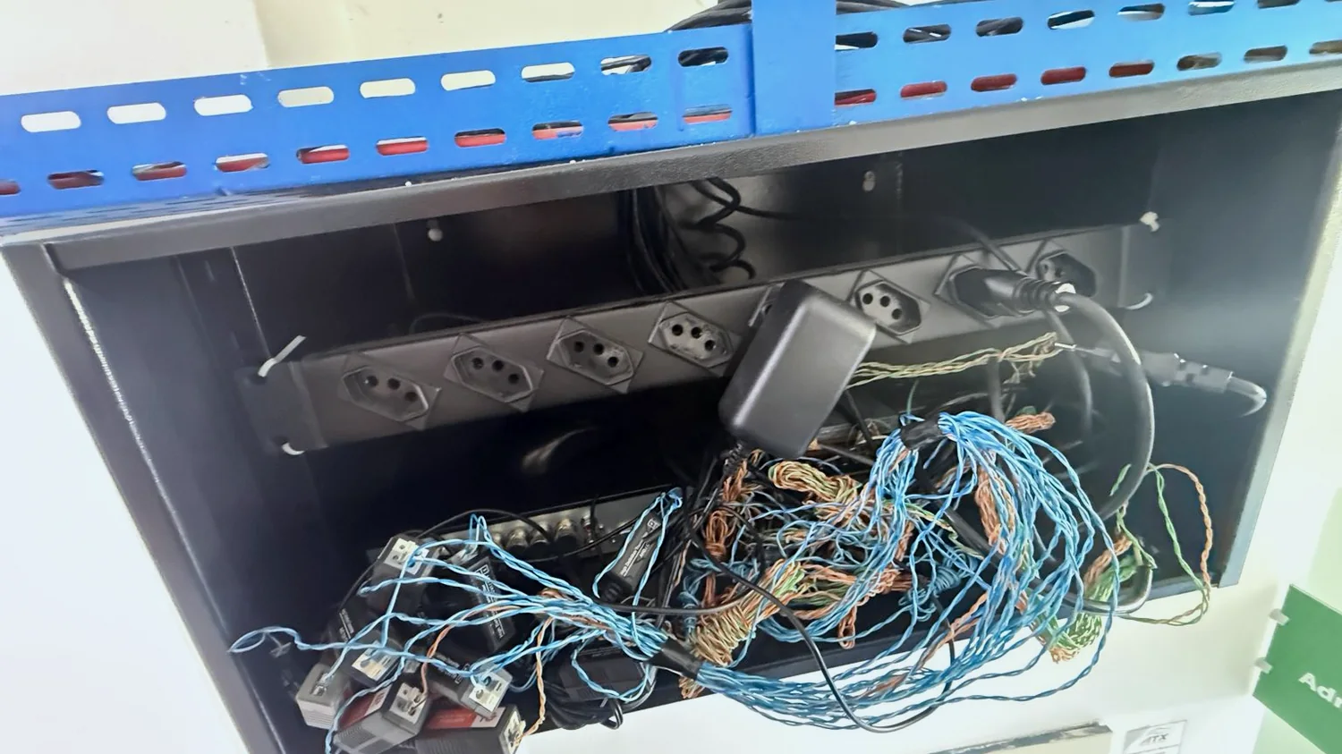 MR System Seguranca Eletronica